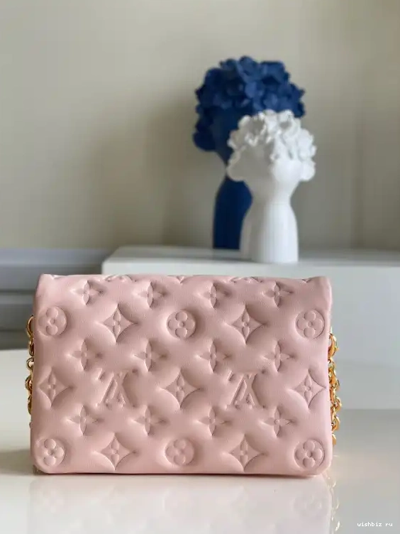 WIS COUSSIN LOUIS VUITTON POCHETTE EDITION - LIMITED 0503